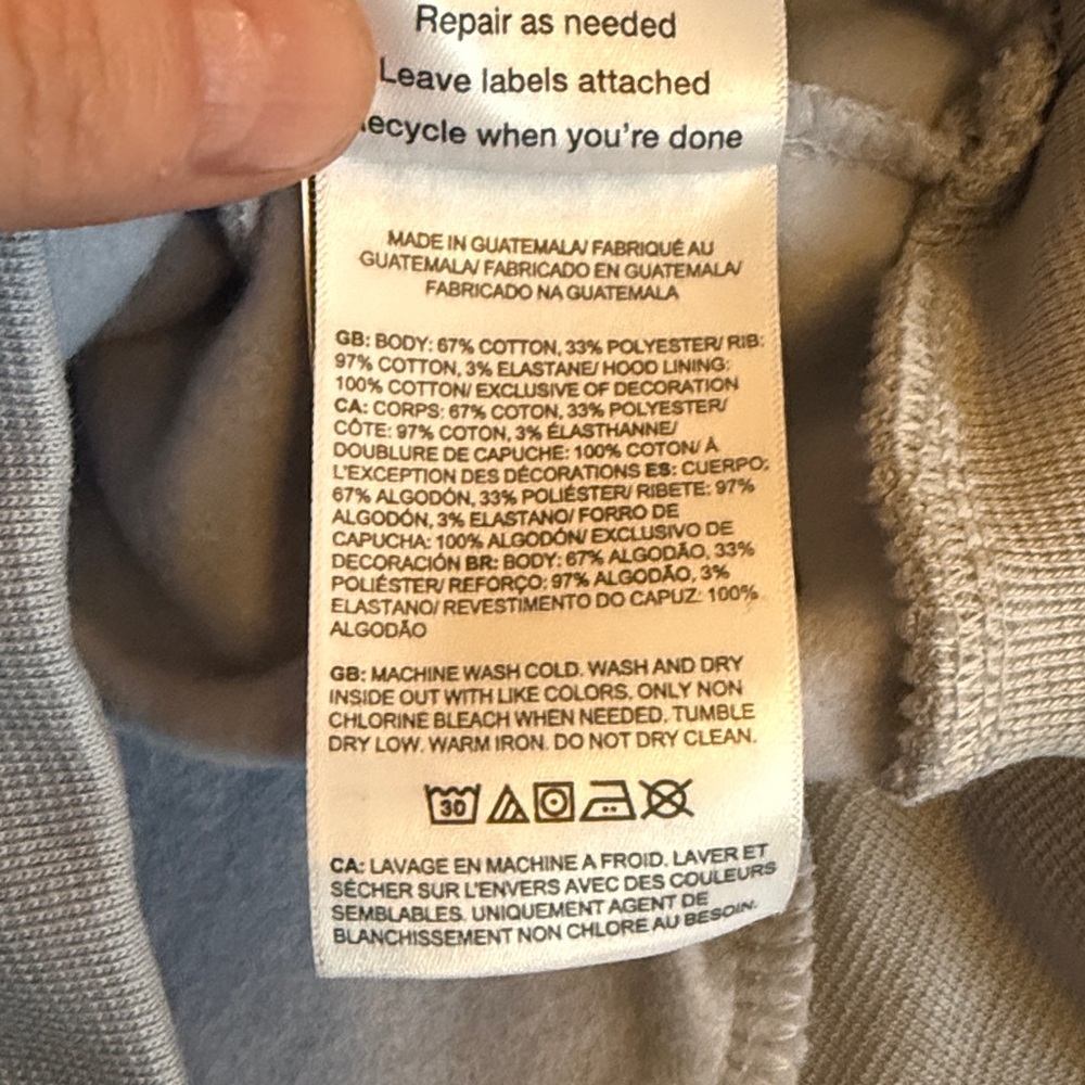 NWT!  The North Face women’s hoodie, size small - Picture 8 of 8
